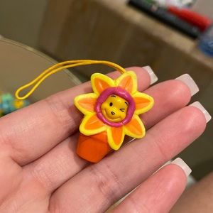 Flower pot peek a pooh